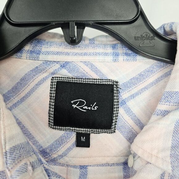 Rails Moyenne Button Down Women's Size Medium Pink Blue Plaid Top Shirt - Picture 3 of 7